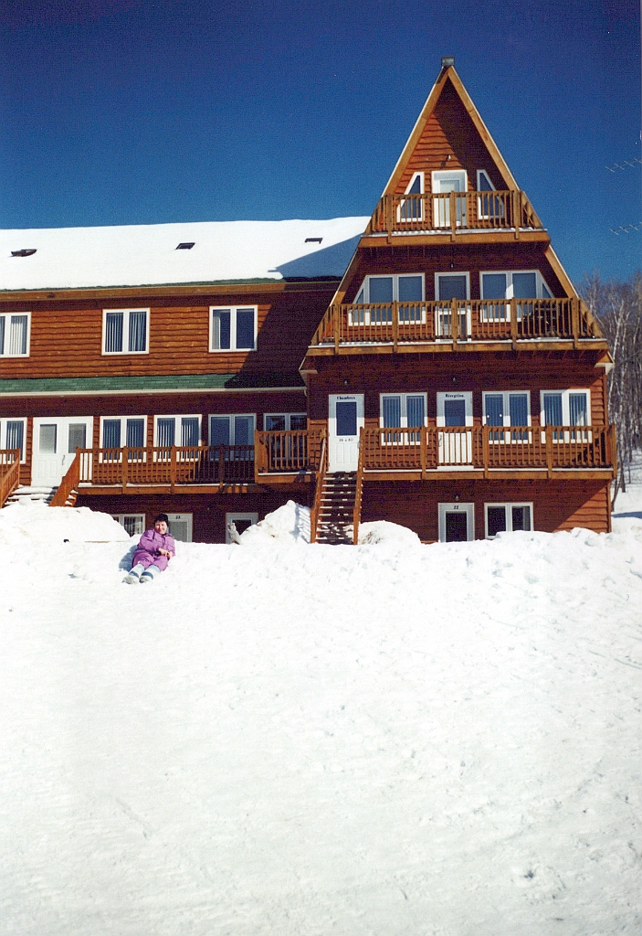 2001 - Canada 01.jpg